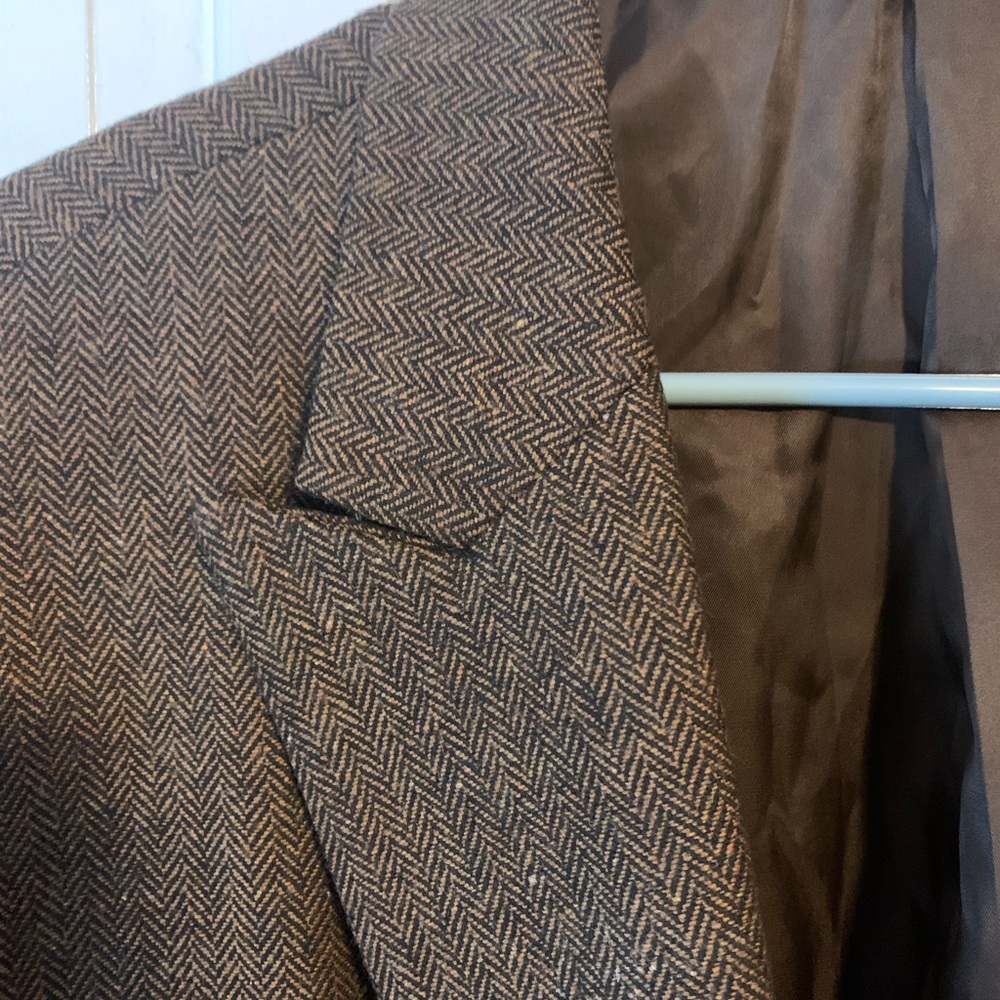 Brown Herringbone Men’s Two Piece Suit 5XL - Picture 3 of 11